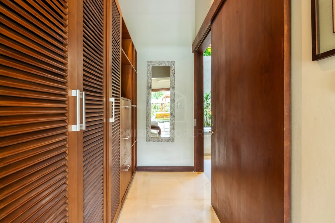 Oniriq Property