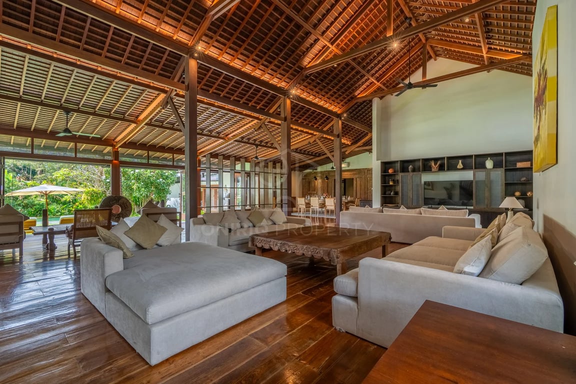 Oniriq Property
