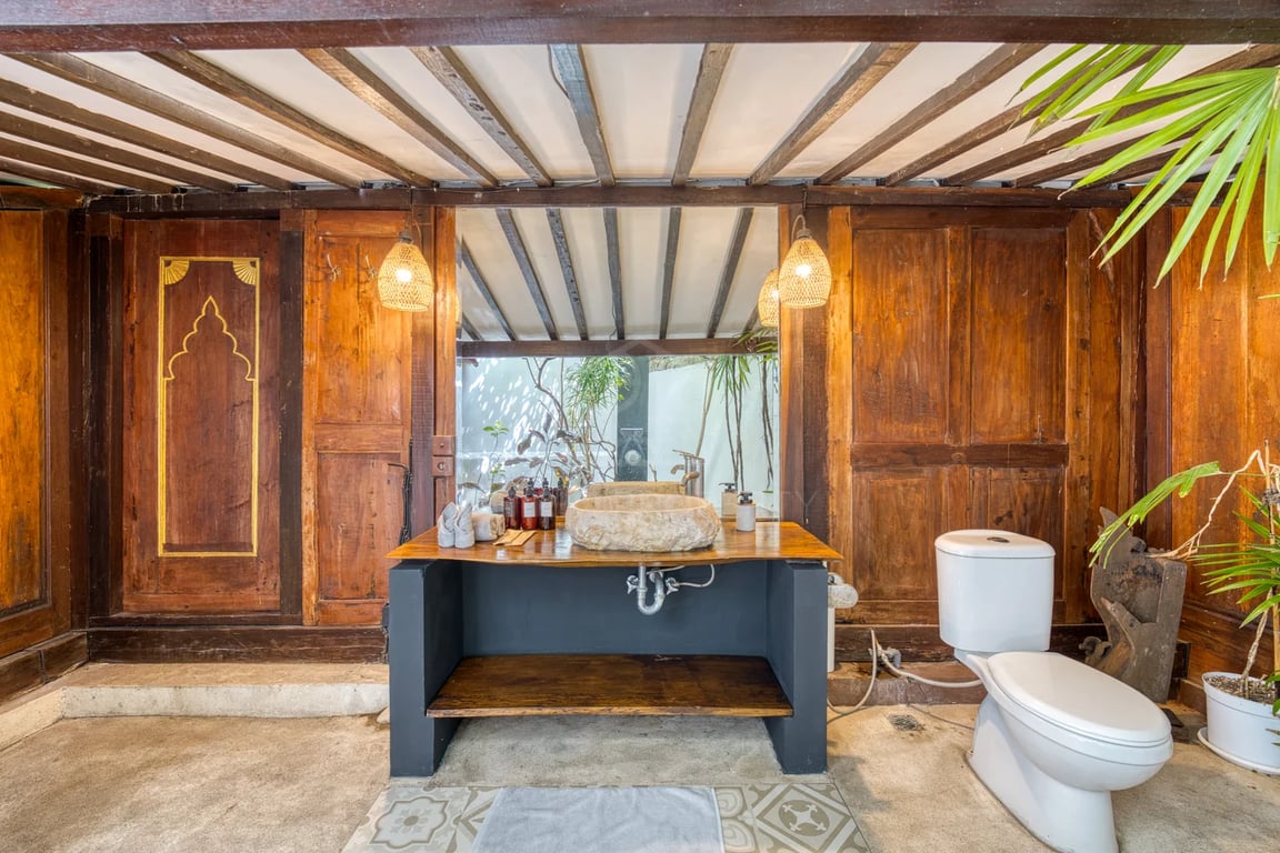 Oniriq Property