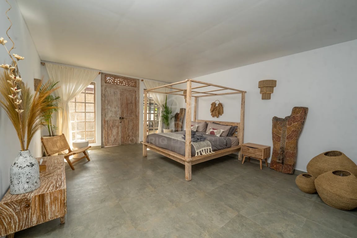 Oniriq Property