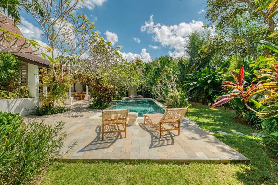 Oniriq Property