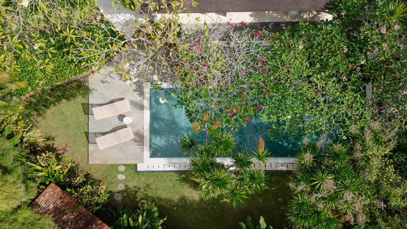 Oniriq Property