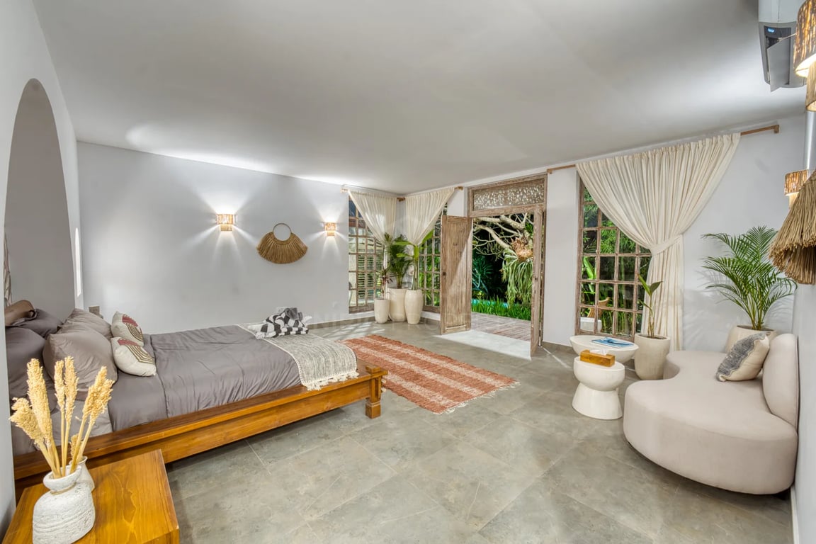 Oniriq Property