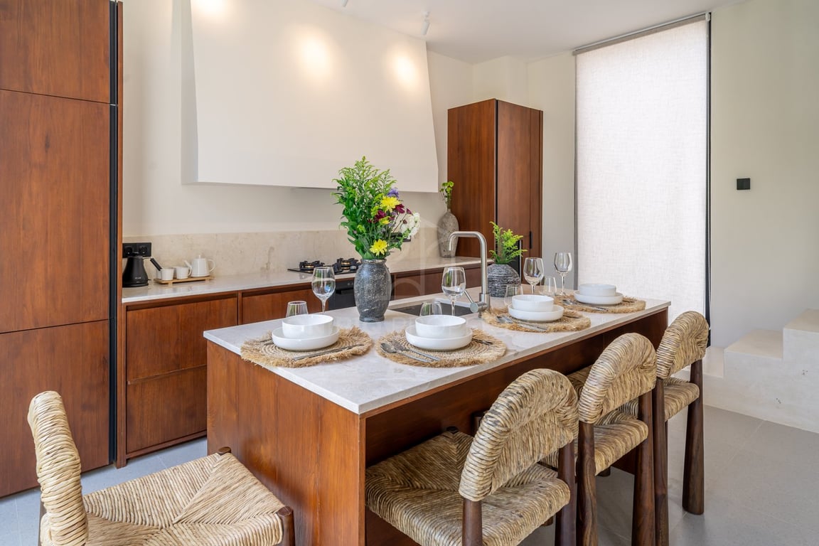 Oniriq Property