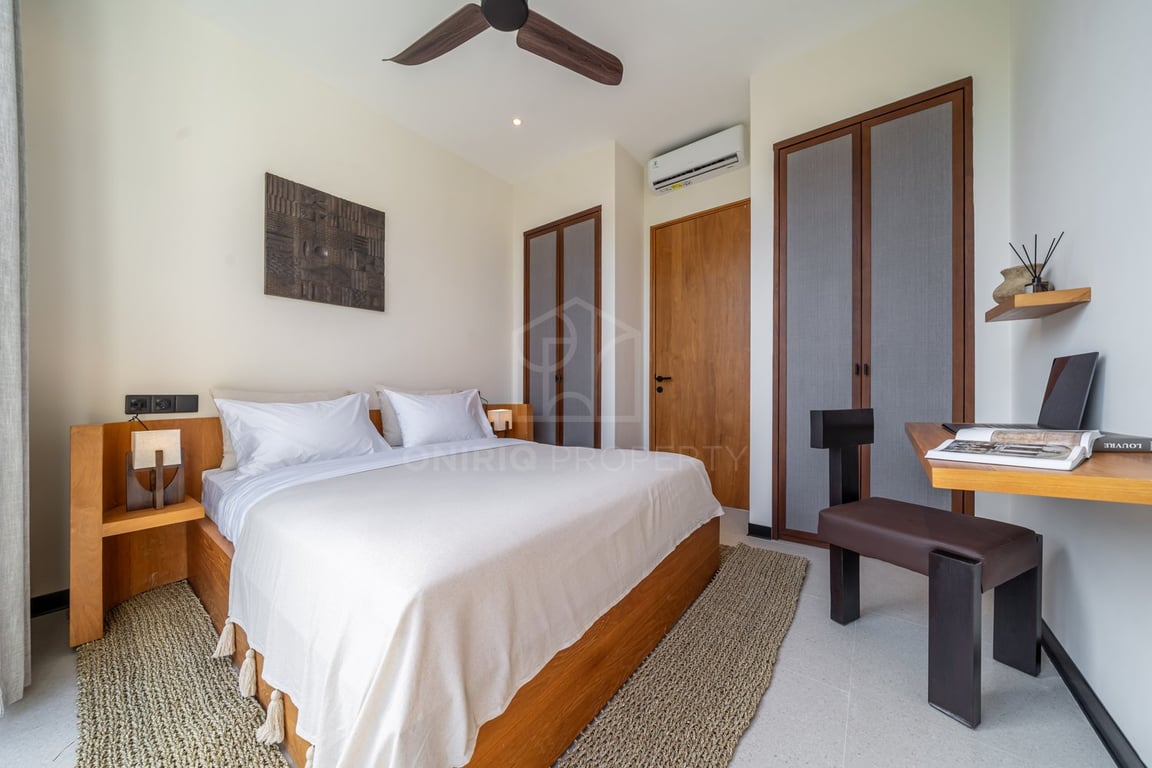 Oniriq Property