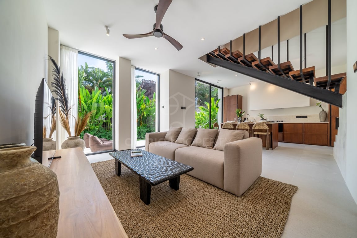 Oniriq Property
