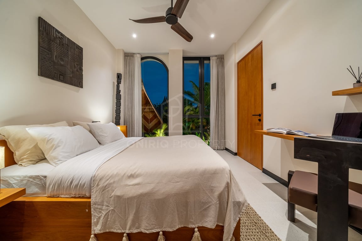 Oniriq Property
