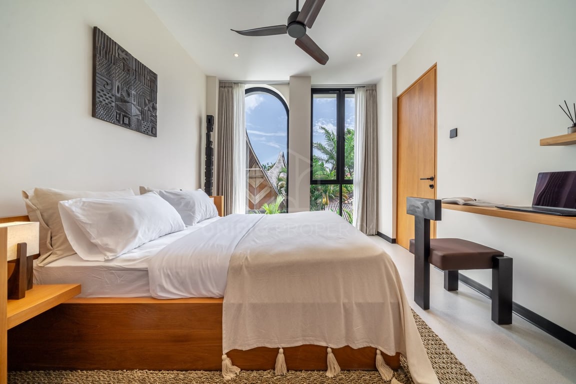 Oniriq Property