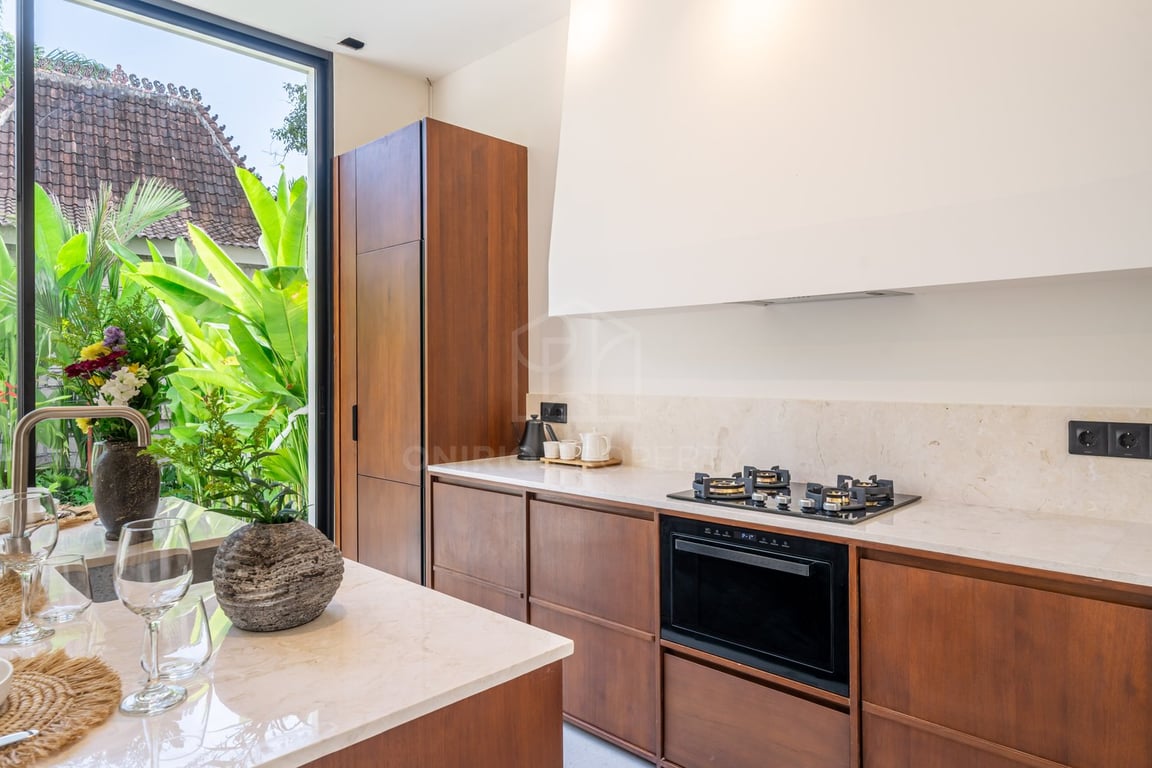 Oniriq Property