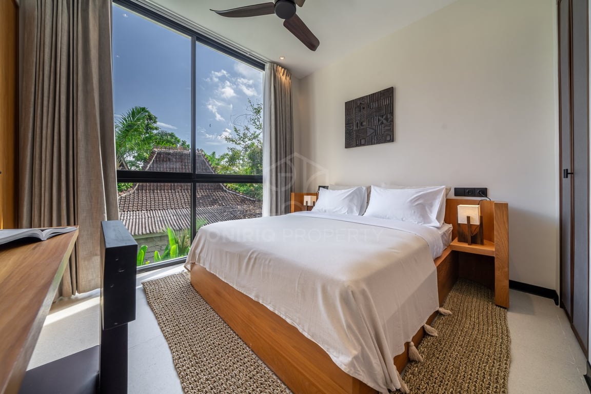 Oniriq Property