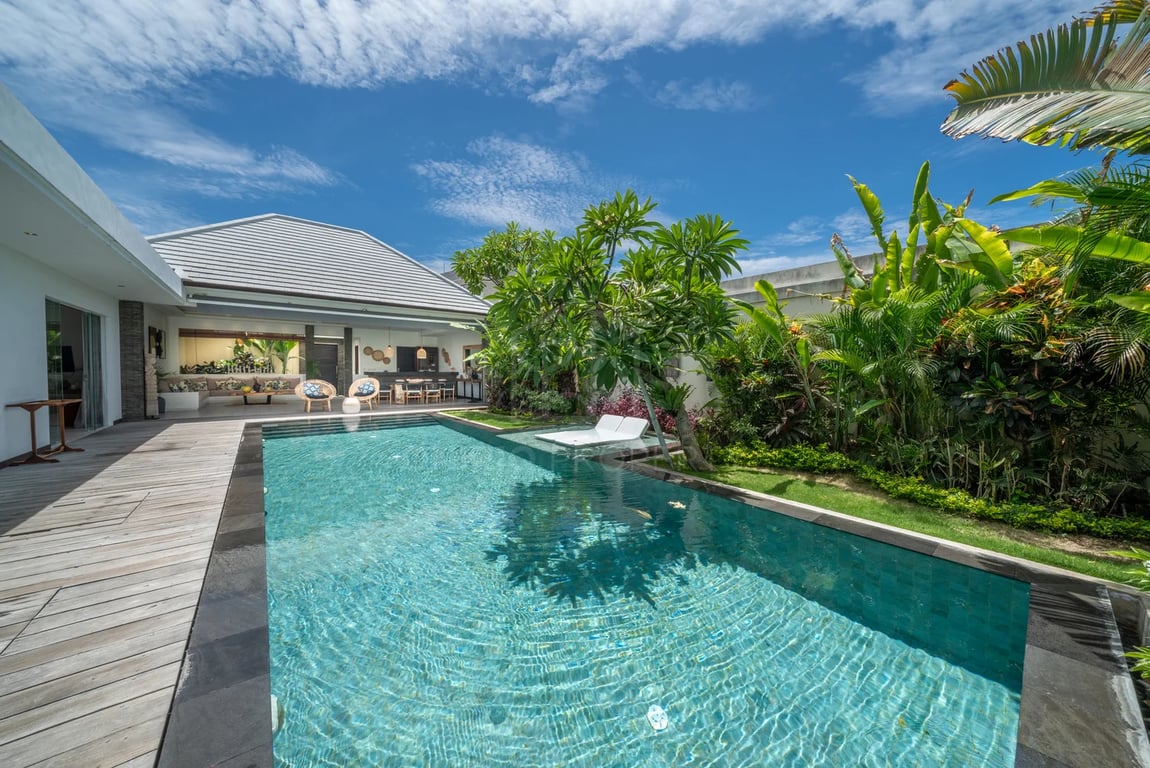 Oniriq Property