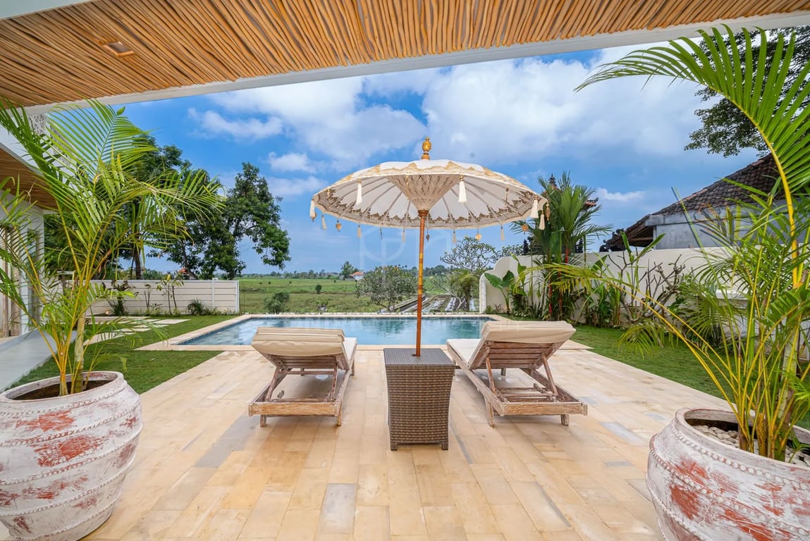 Oniriq Property