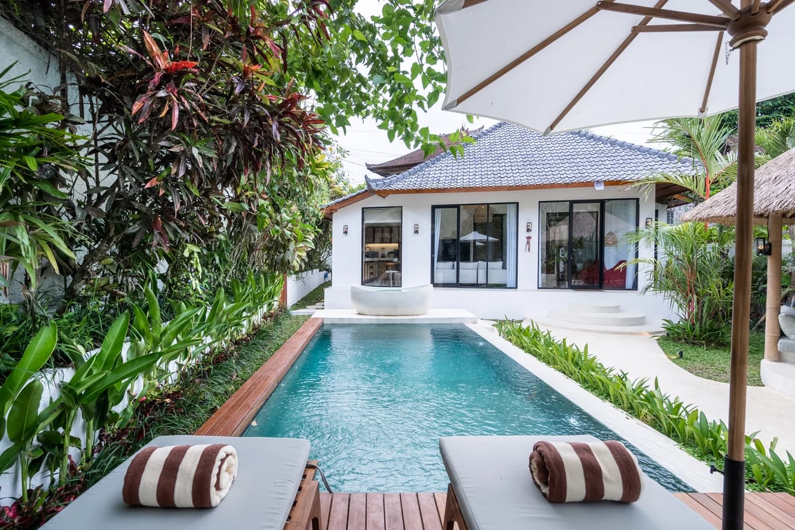 Oniriq Property