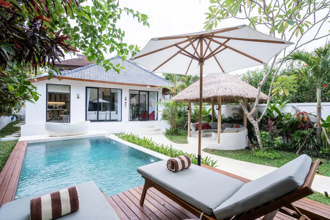 Oniriq Property