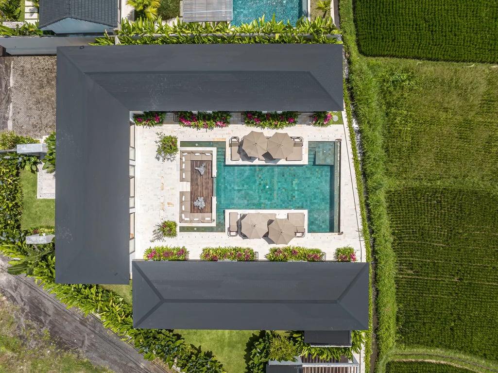 Oniriq Property
