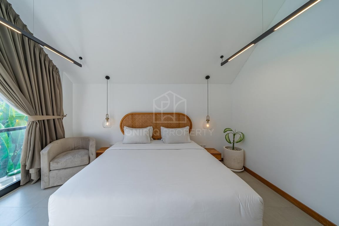 Oniriq Property