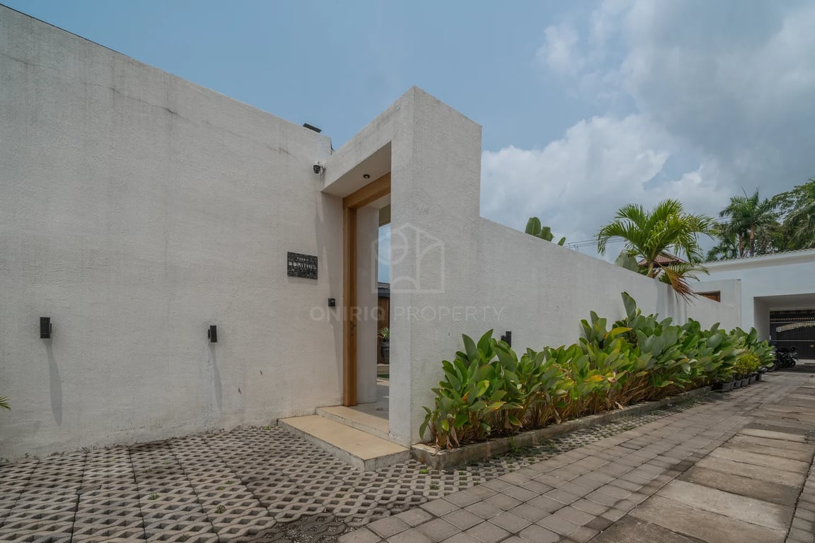 Oniriq Property