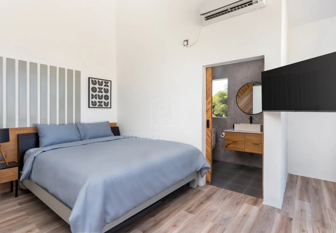 Oniriq Property