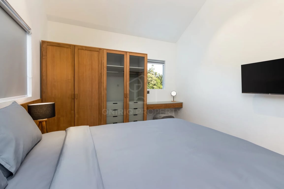 Oniriq Property