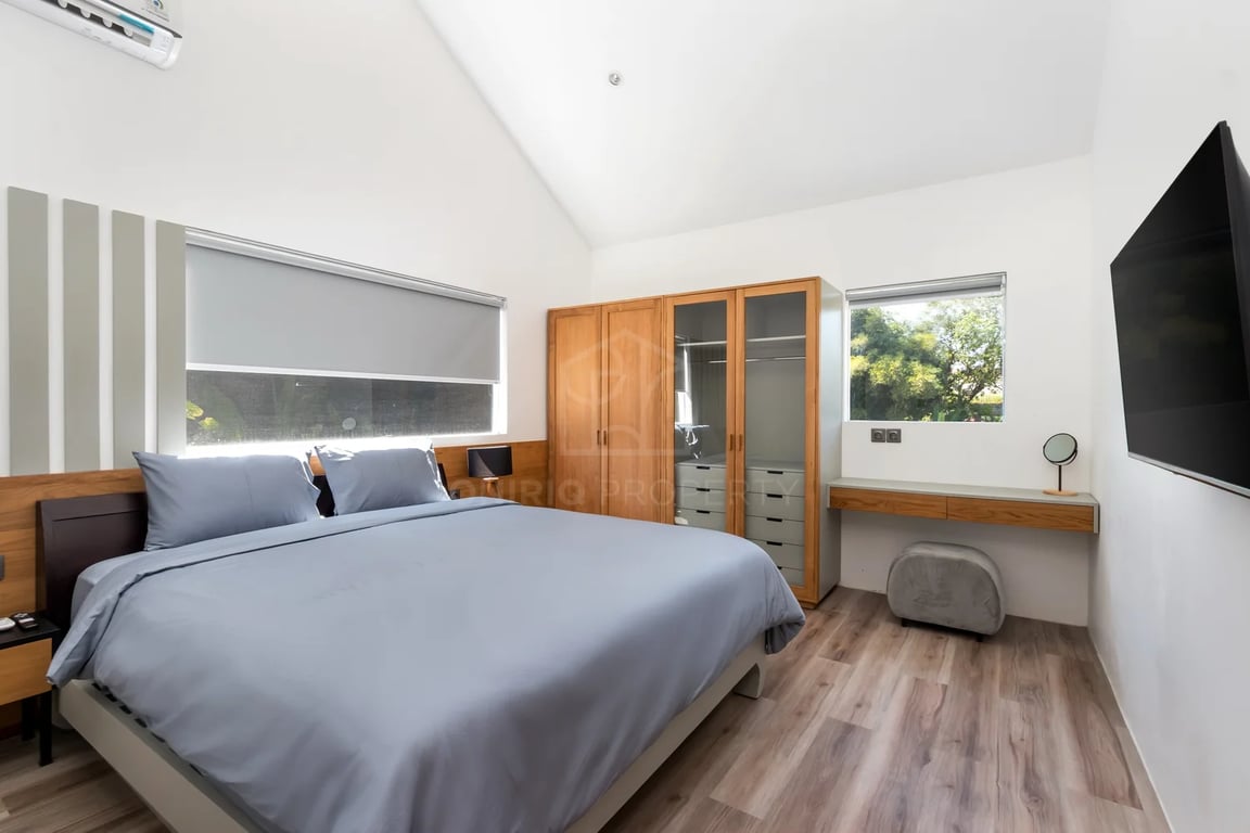 Oniriq Property