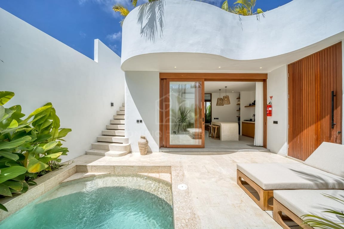 Oniriq Property
