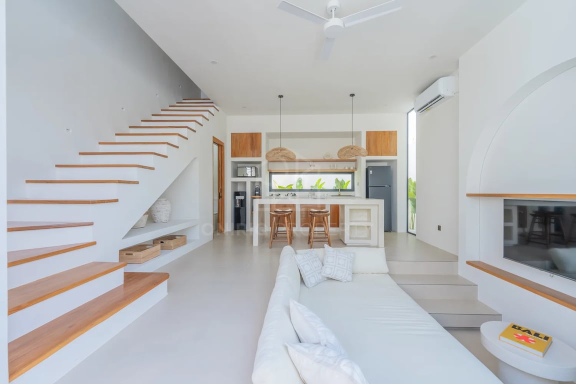 Oniriq Property