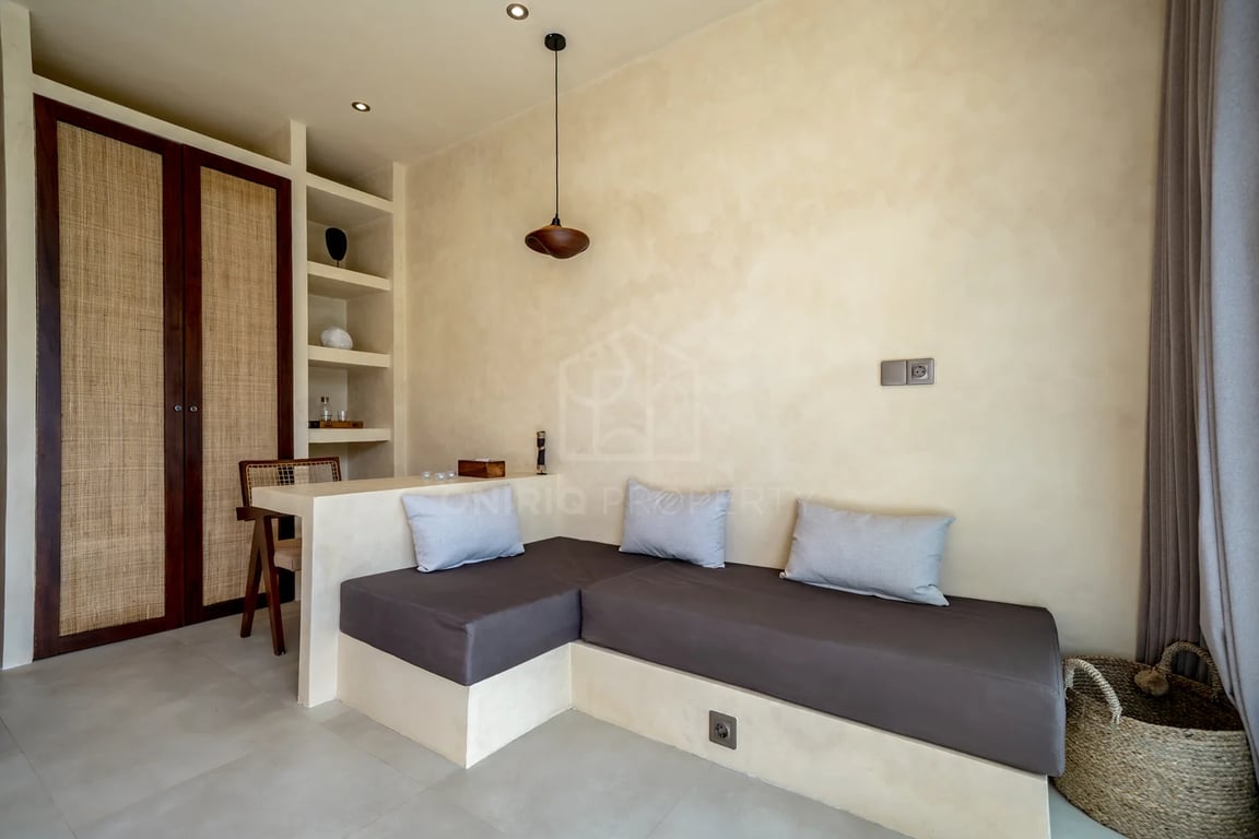 Oniriq Property