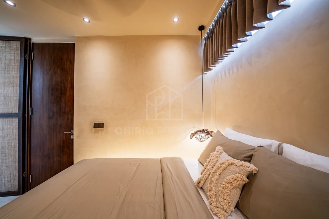Oniriq Property