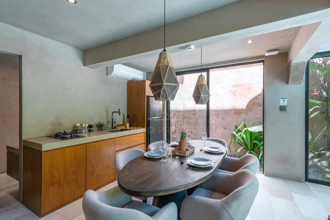 Oniriq Property