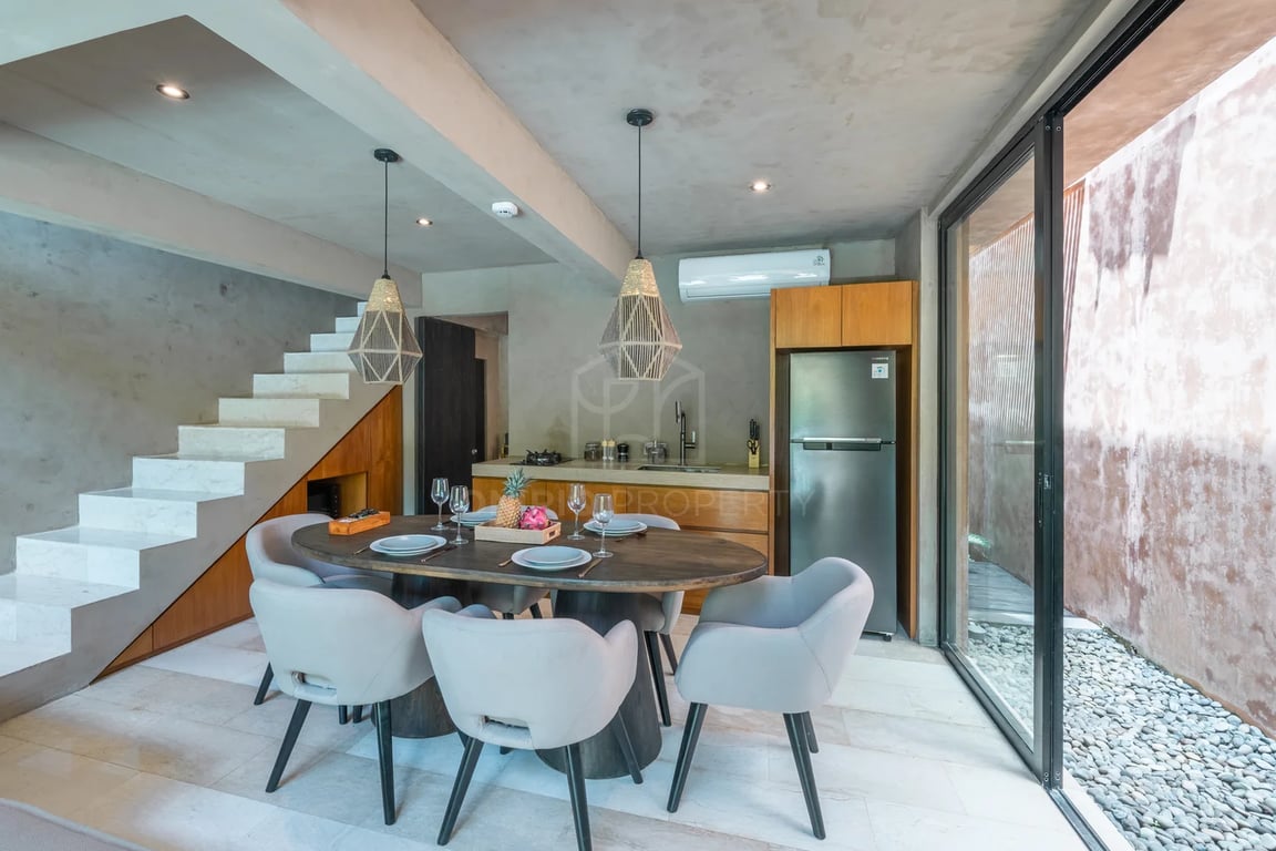Oniriq Property