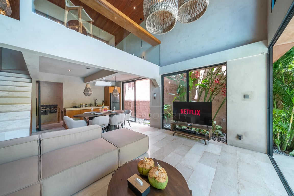 Oniriq Property