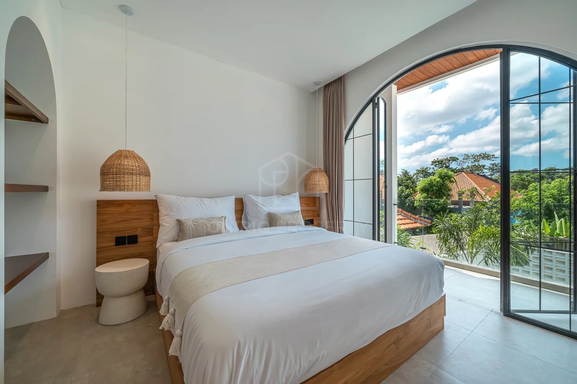 Oniriq Property