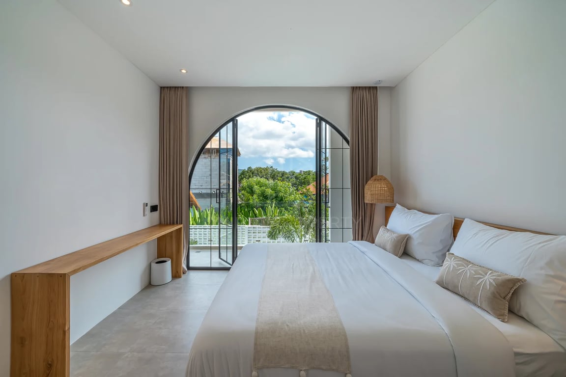 Oniriq Property