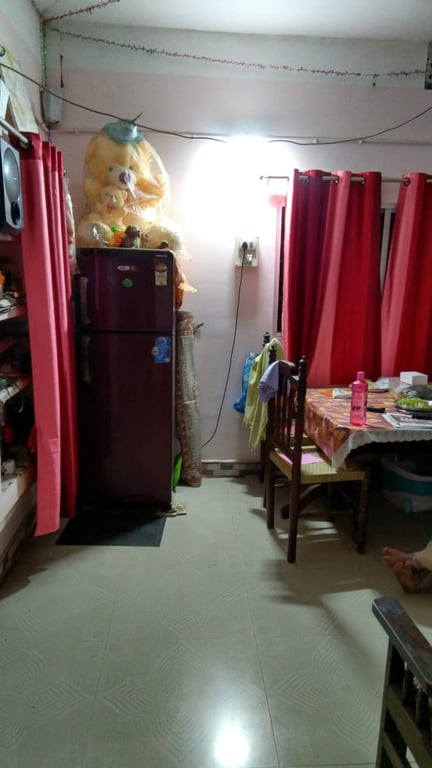 Old House For Sale thumbnail 6