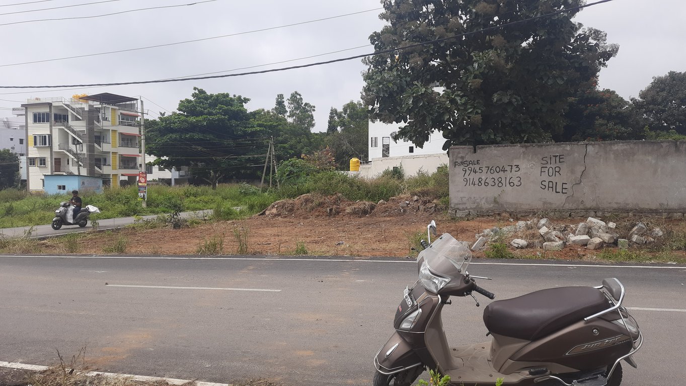 SEMI COMERCIAL PLOT FOR SALE BANNERGHATTA thumbnail 2