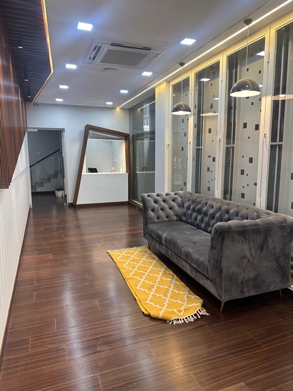 Office space thumbnail 7