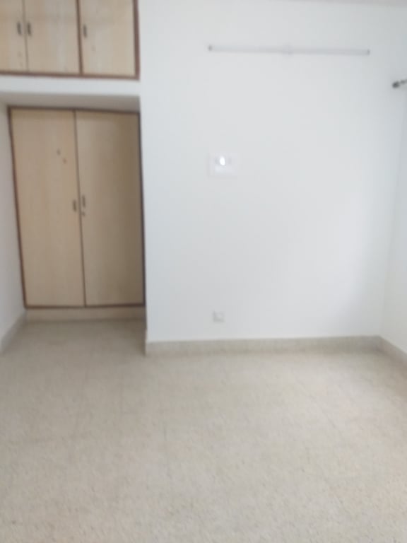 2 BHK in NEW BEL Road, Mathekere thumbnail 6