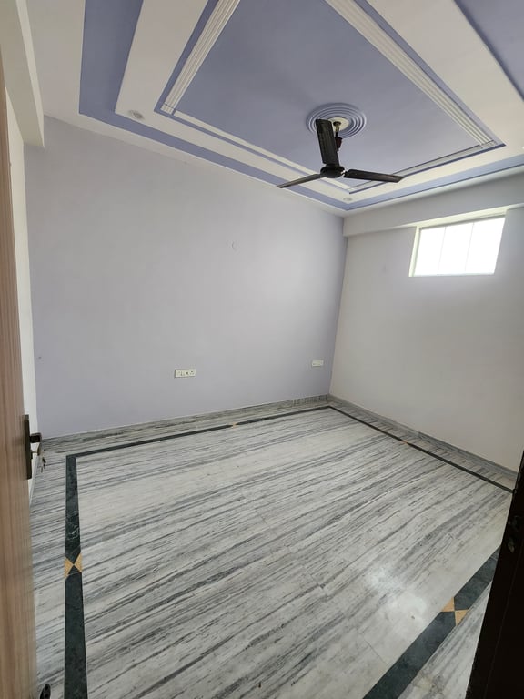 2bhk sector 110 Palam Vihar Gurgaon thumbnail 3