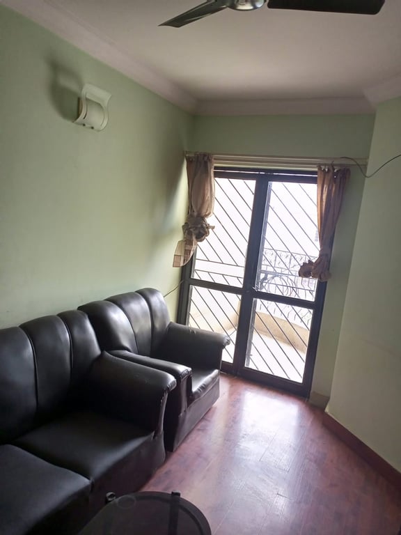 3 BHK flat for sale in Indiranagar thumbnail 2