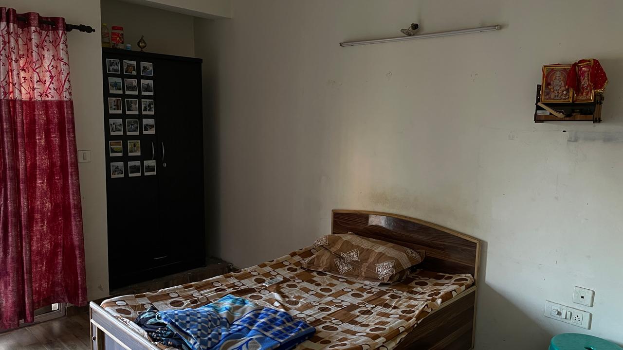 2BHK Flat for Rent in Himalaya Pride, Noida Extension – 948 SQFT thumbnail 9