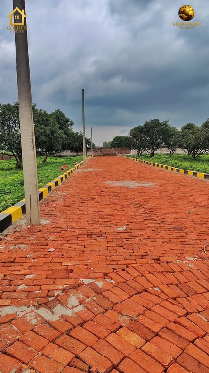 PLOTS AND LOAN thumbnail 4