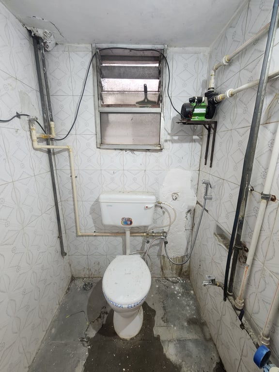 Resale 1bhk flat on second floor without lift in Upanagar Nashik Road @only 21 lacs thumbnail 5