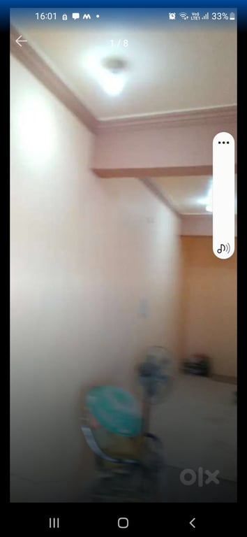 Commercial shop on prime location thumbnail 8