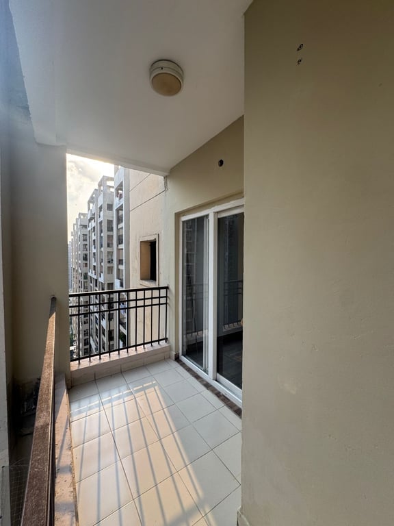 2BHK Flat for Rent in Ajnara Le Garden, Noida Extension – 995 SQFT thumbnail 7