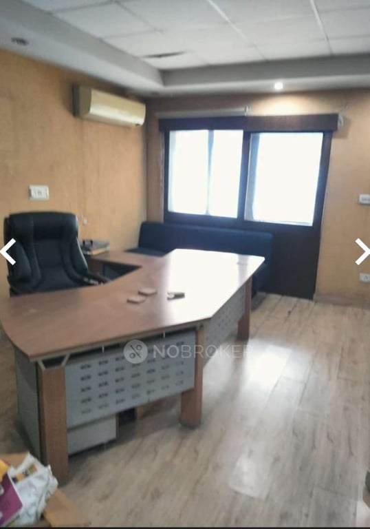 Furnished thumbnail 4