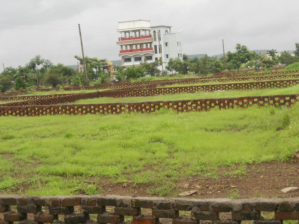 NA bungalow plot available in shahapur thumbnail 2