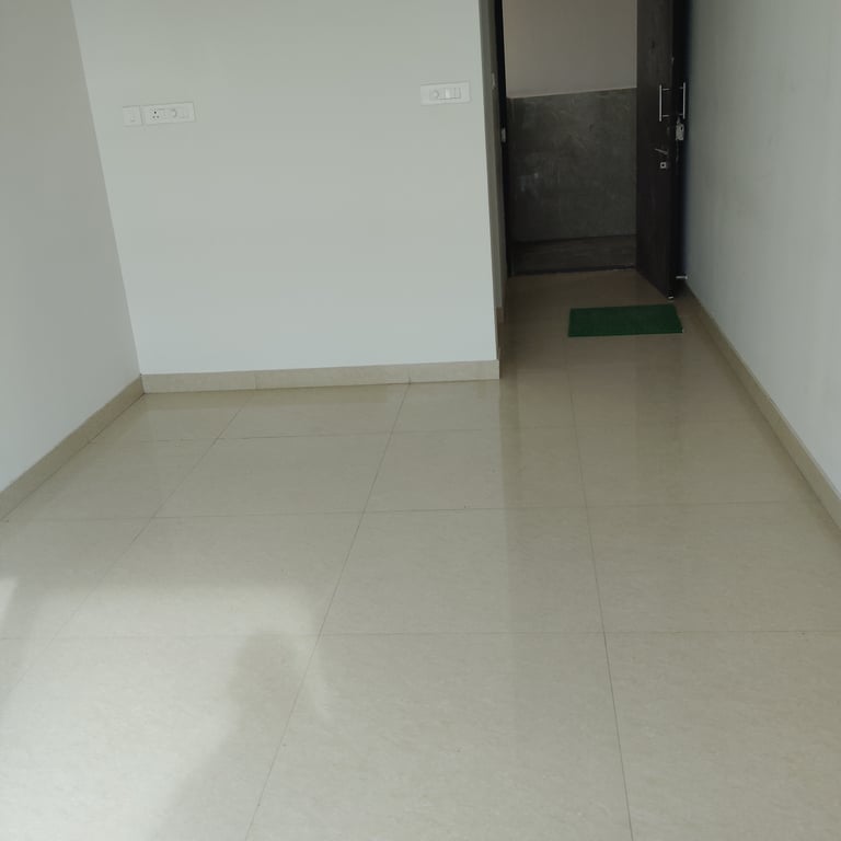 1/2BHK ready to move available in kurla west thumbnail 7