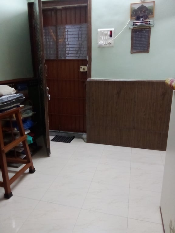 1 RK road tach proparty ground floor kalwa. West. Thane 400605 thumbnail 2