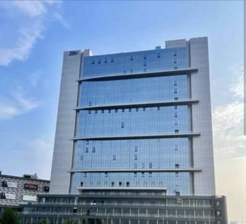 Commercial Shop in Gurgaon Sector 83 thumbnail 5