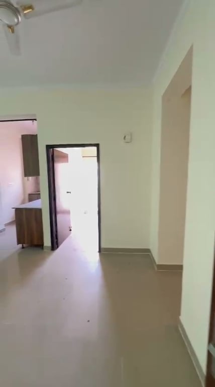 3BHK Apartment for Rent in Antriksh Kanball, Sector 77 Noida – 1170 SQFT thumbnail 7